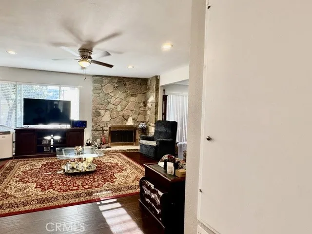 1570 Pine Rialto, CA 92376