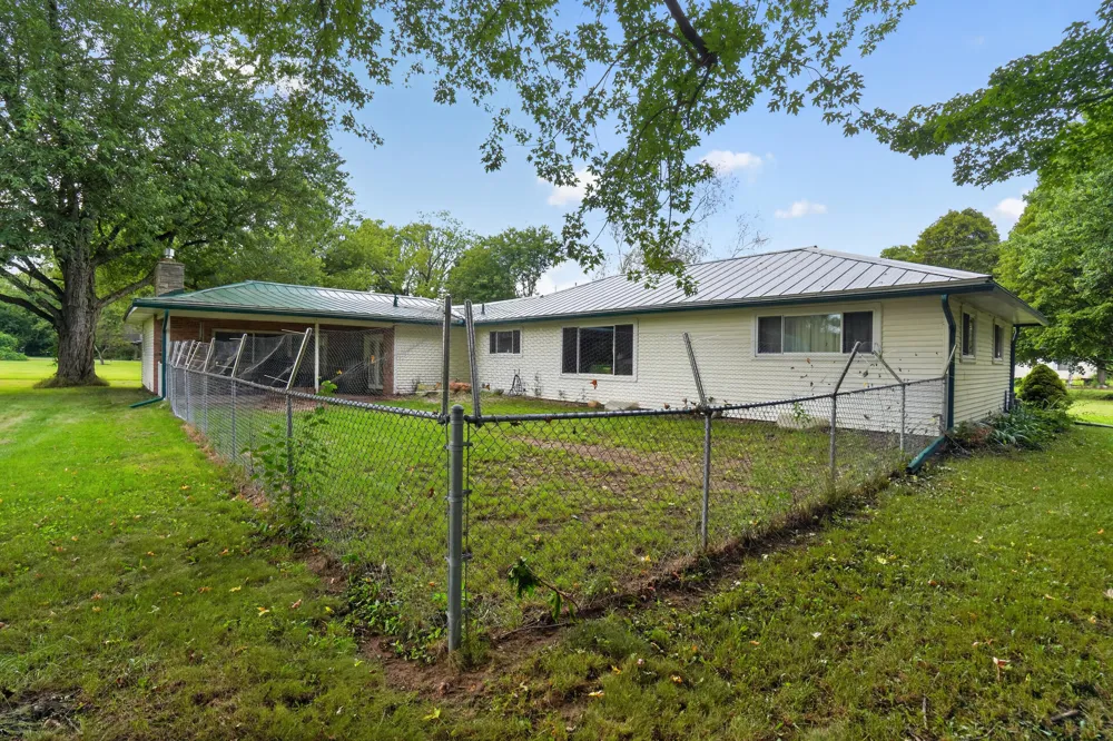 7620 Division Drive Battle Creek, MI 49014