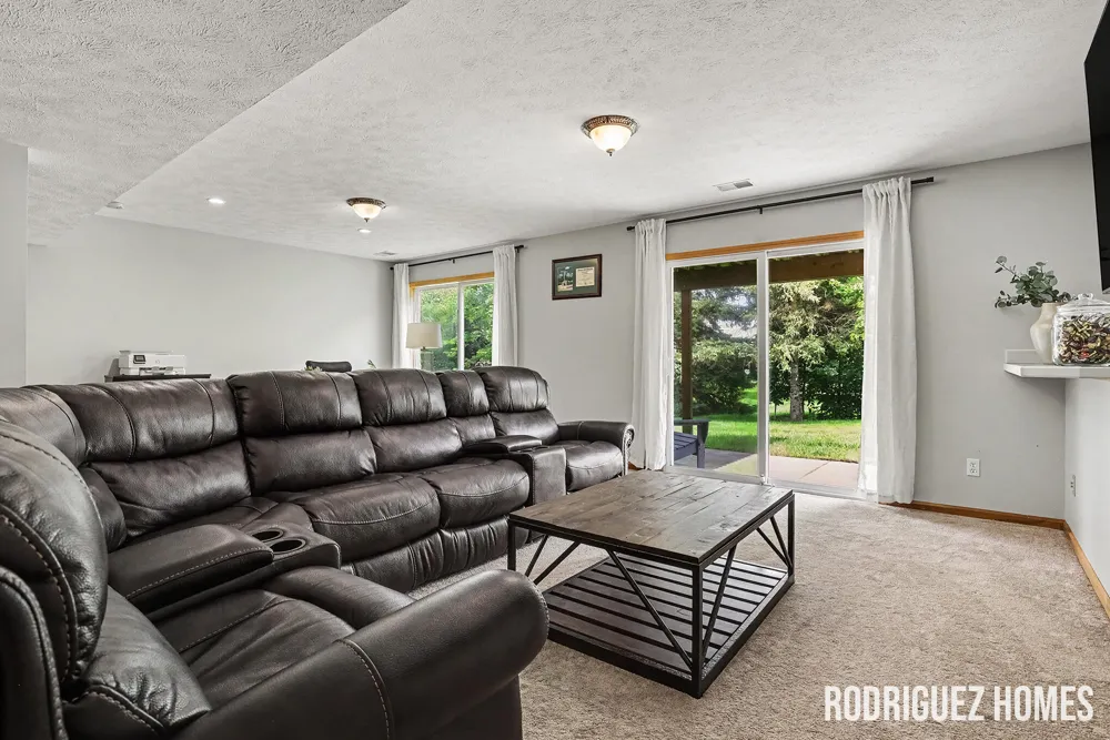 670 Abbey Mill Drive SE Ada, MI 49301