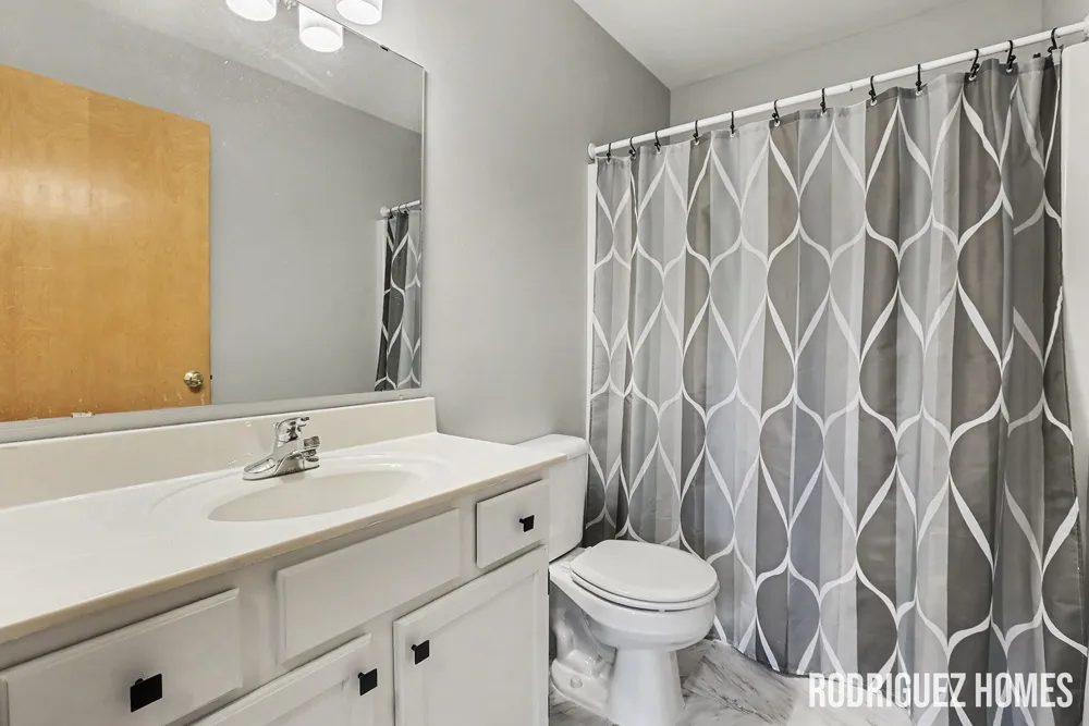 670 Abbey Mill Drive SE Ada, MI 49301