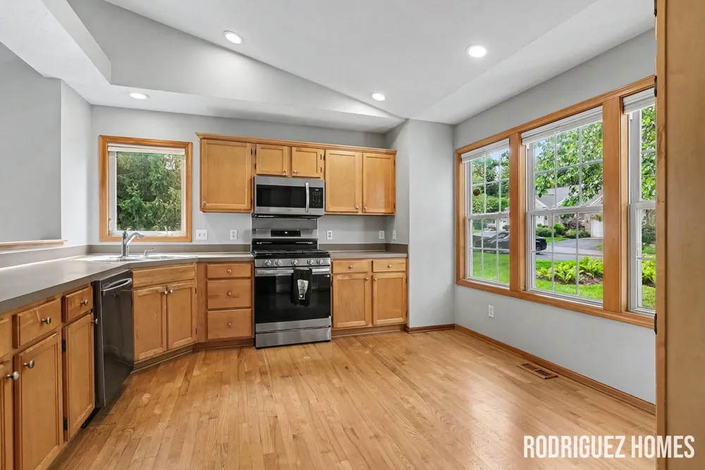 670 Abbey Mill Drive SE Ada, MI 49301