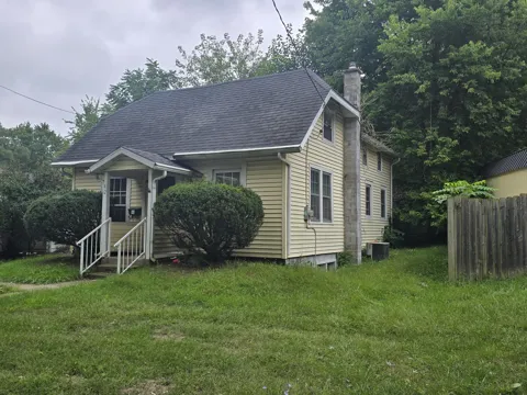 42 Ridge Street