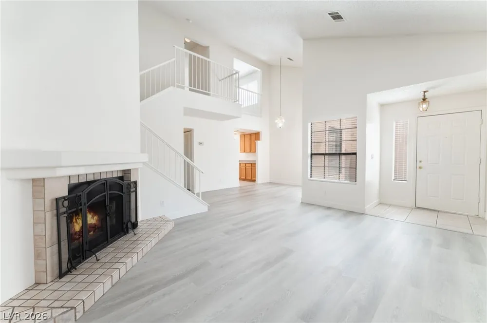 3645 Veneer Lane Las Vegas, NV 89108