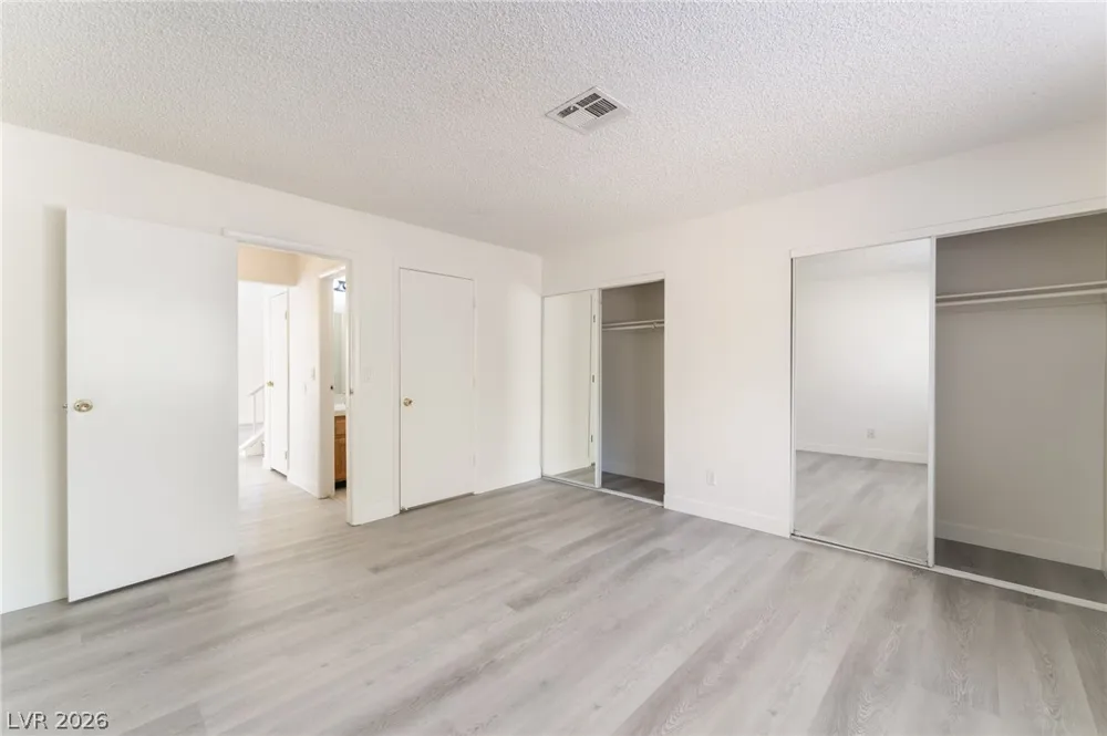 3645 Veneer Lane Las Vegas, NV 89108