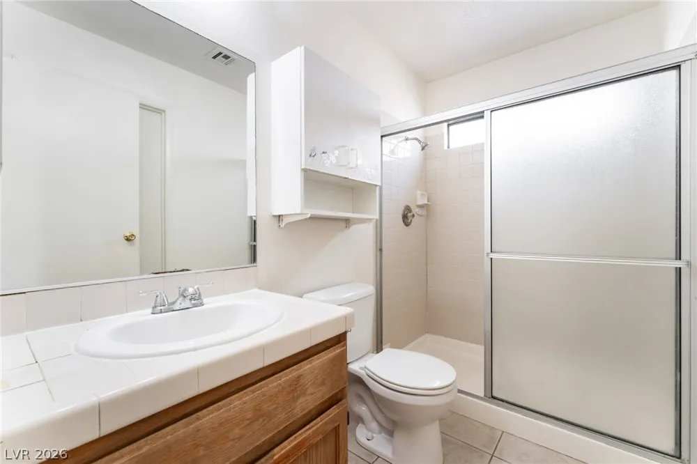 3645 Veneer Lane Las Vegas, NV 89108