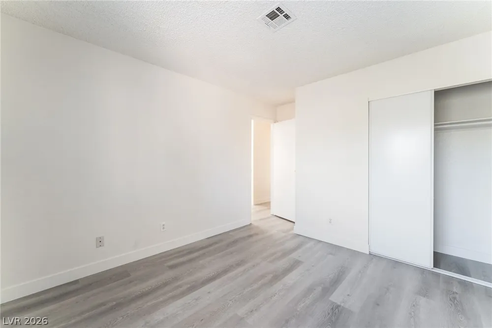 3645 Veneer Lane Las Vegas, NV 89108