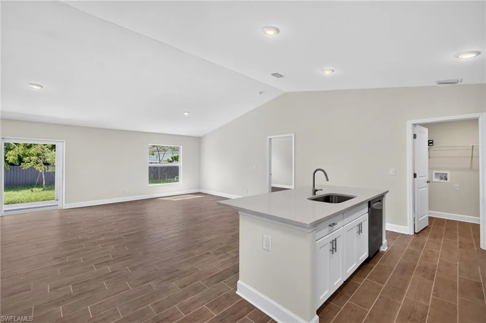 312 NW 18th Avenue Cape Coral, FL 33993
