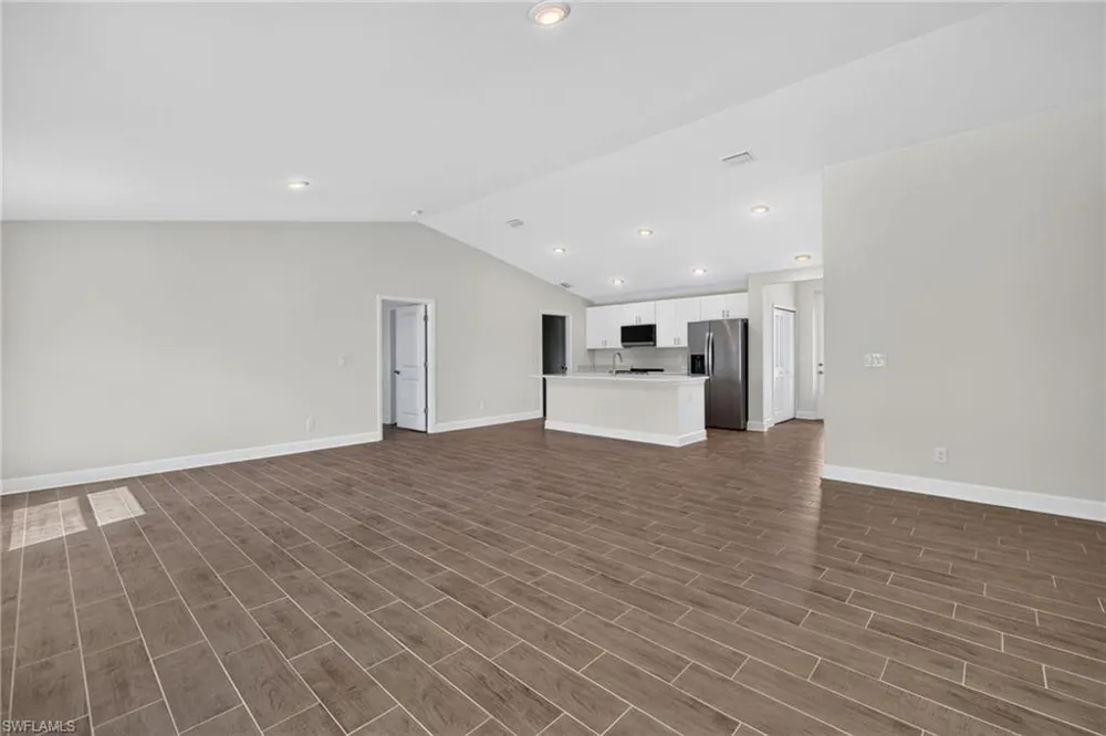 312 NW 18th Avenue Cape Coral, FL 33993