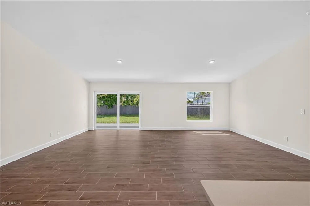 312 NW 18th Avenue Cape Coral, FL 33993