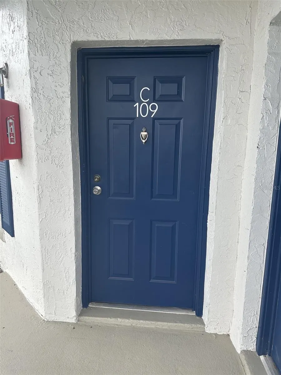 3651 GOLDENROD ROAD #C109 Winter Park, FL 32792