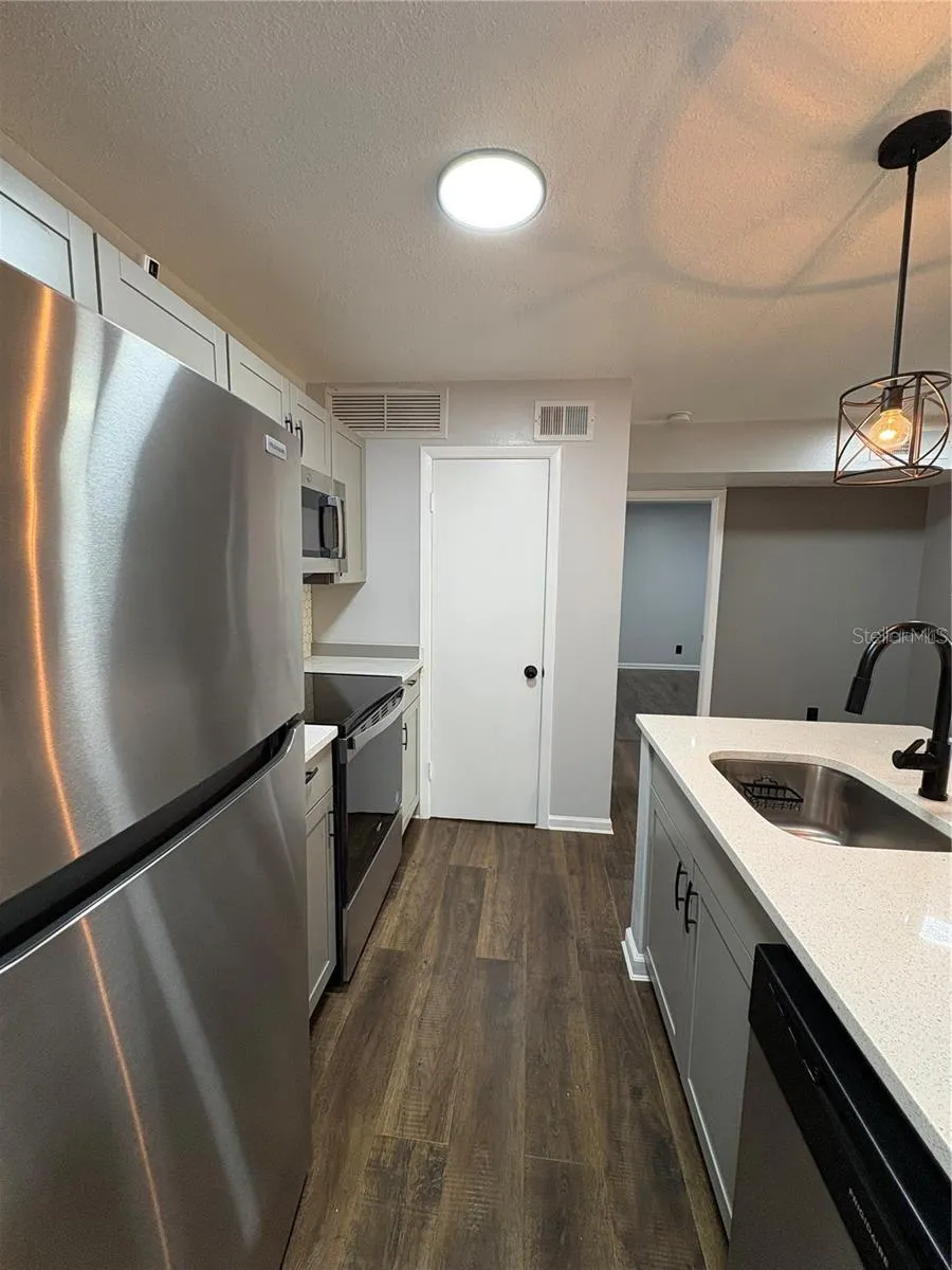 465 FORESTWAY CIRCLE #307 Altamonte Springs, FL 32701