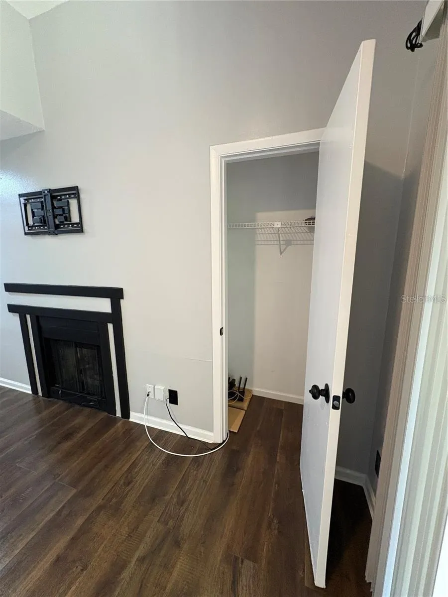 465 FORESTWAY CIRCLE #307 Altamonte Springs, FL 32701