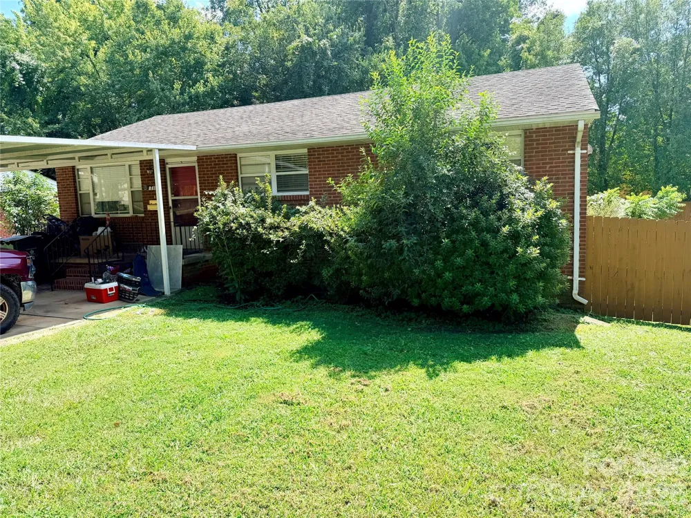 710 Manhasset Road Charlotte, NC 28209