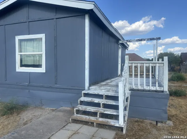 3888 CROSS CREEK DR Eagle Pass, TX 78852