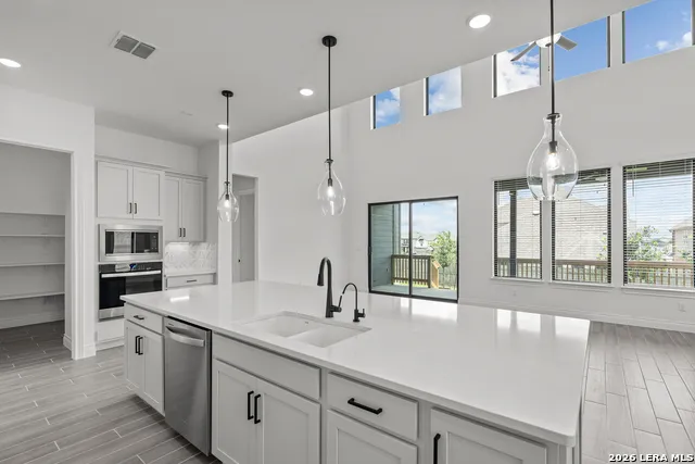 12525 Daingerfield San Antonio, TX 78253