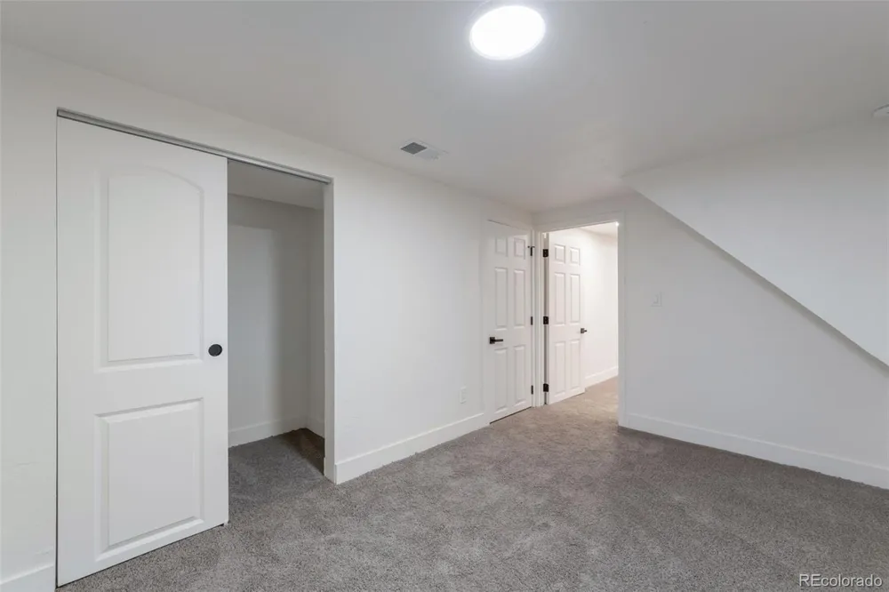 3715 Jackson Street Denver, CO 80205