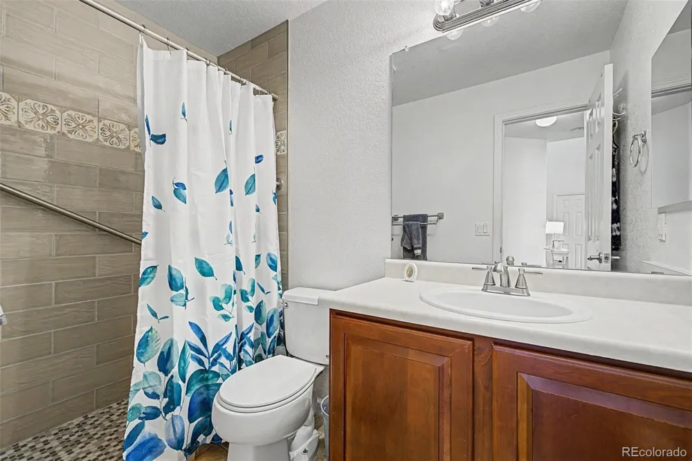 21965 E Irish Drive Aurora, CO 80016