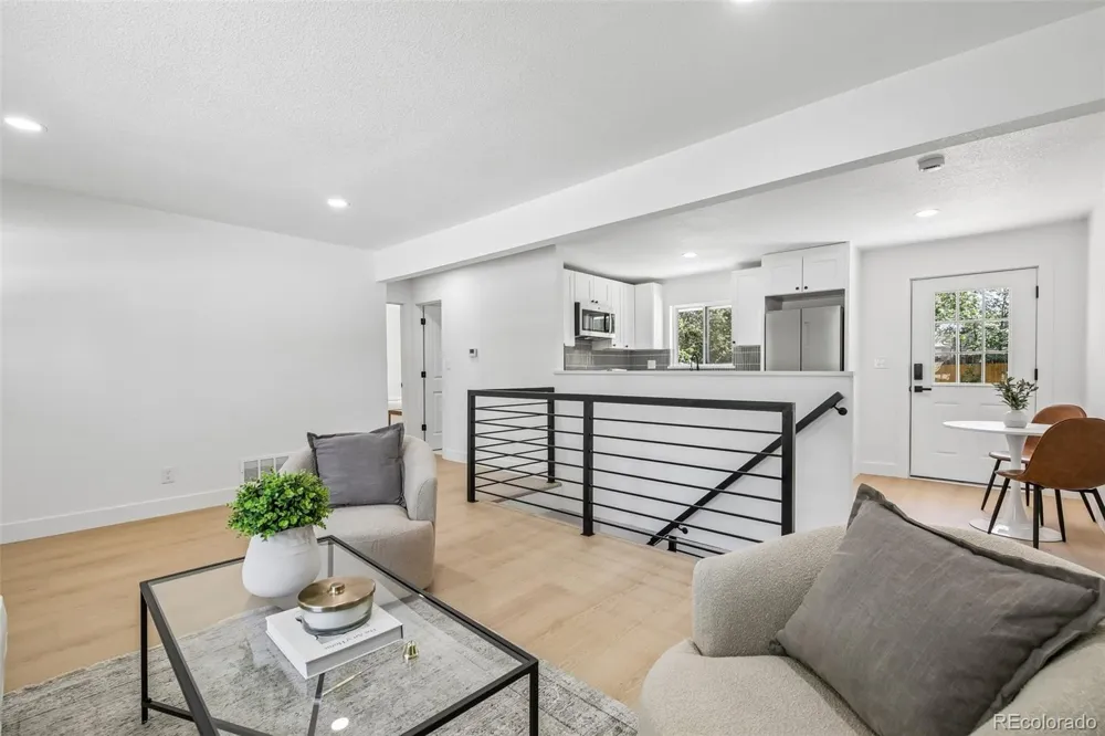 1160 S Glencoe Street Denver, CO 80246