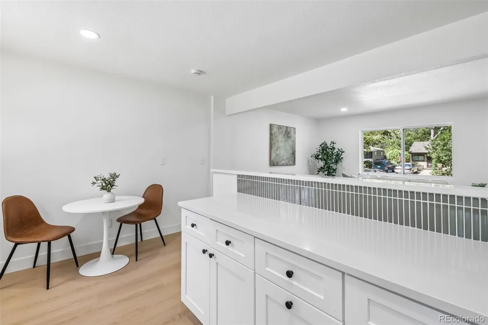 1160 S Glencoe Street Denver, CO 80246