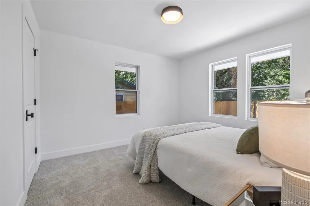1160 S Glencoe Street Denver, CO 80246