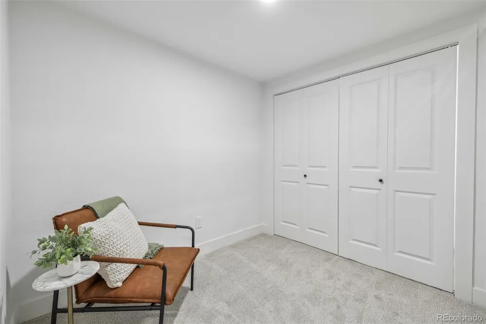 1160 S Glencoe Street Denver, CO 80246