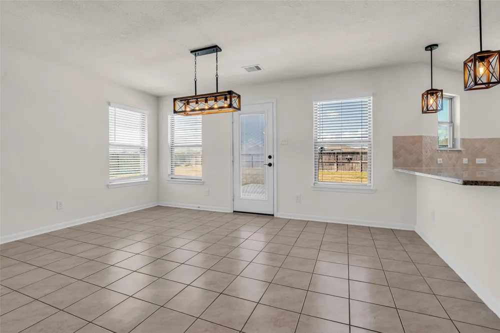21278 Harbor Shore Drive Cypress, TX 77433