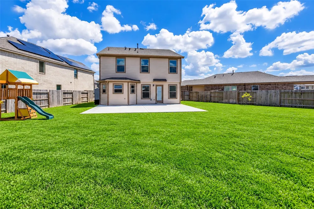 21278 Harbor Shore Drive Cypress, TX 77433