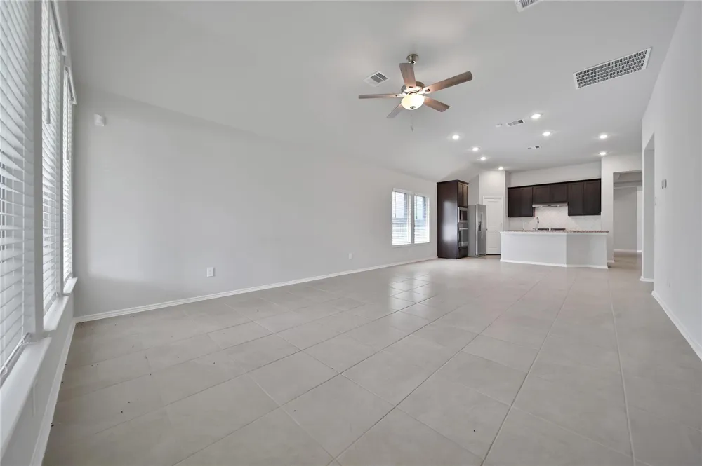 1326 Lakeside Creek Magnolia, TX 77354