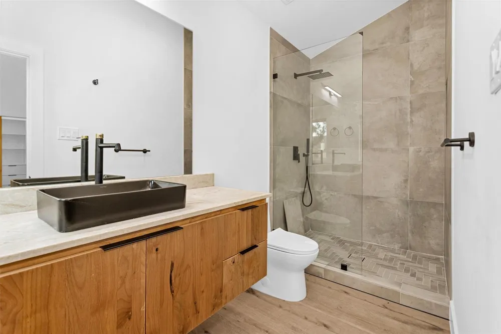 36 Winthrop Harbor S Montgomery, TX 77356