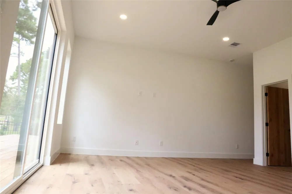 36 Winthrop Harbor S Montgomery, TX 77356