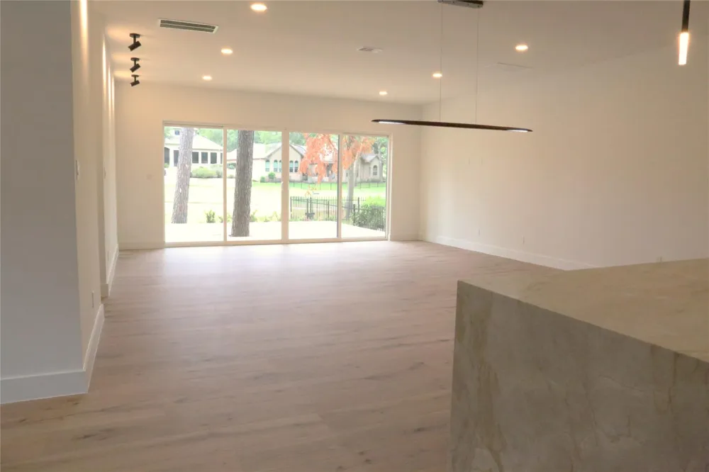 36 Winthrop Harbor S Montgomery, TX 77356