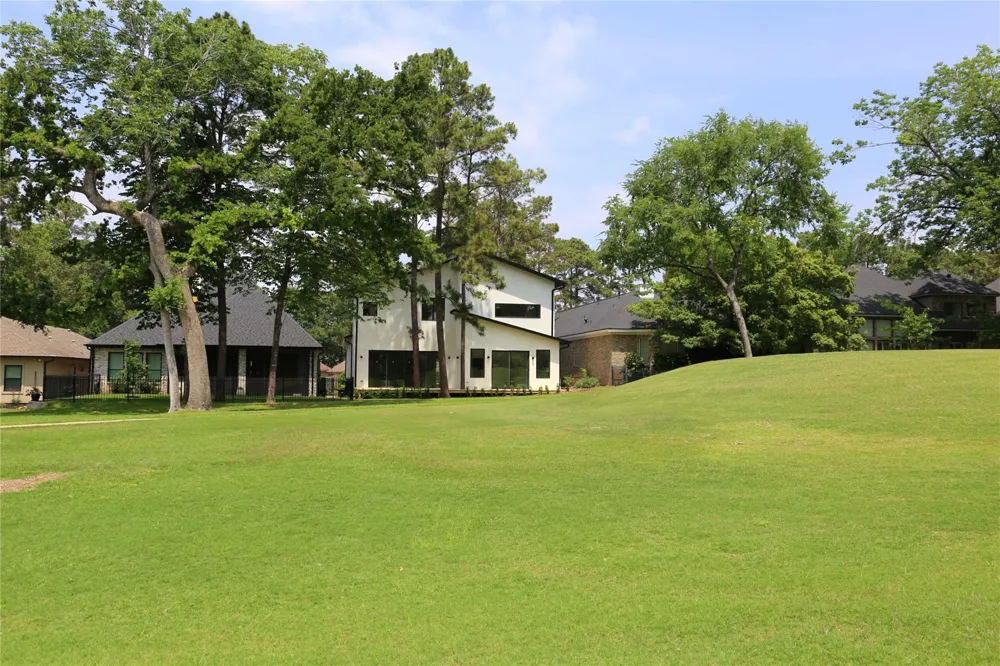 36 Winthrop Harbor S Montgomery, TX 77356