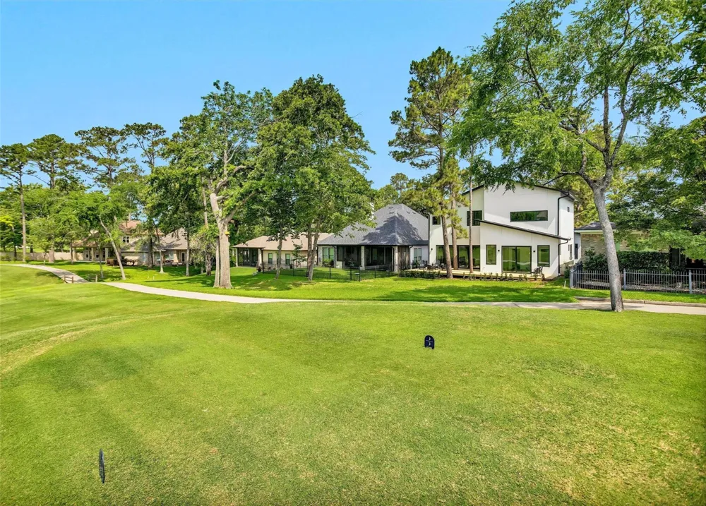 36 Winthrop Harbor S Montgomery, TX 77356