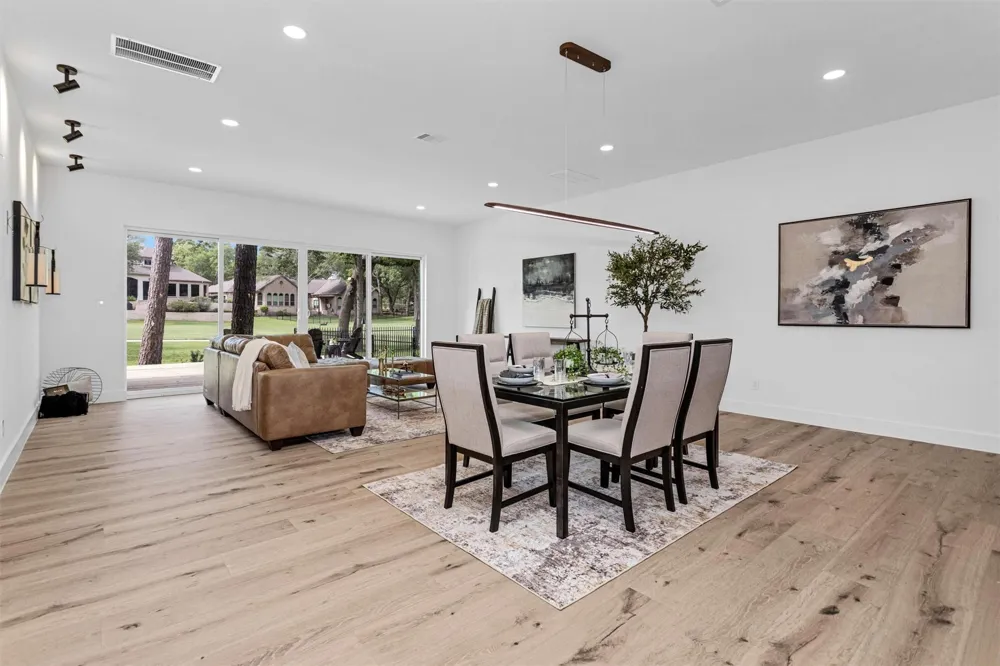 36 Winthrop Harbor S Montgomery, TX 77356