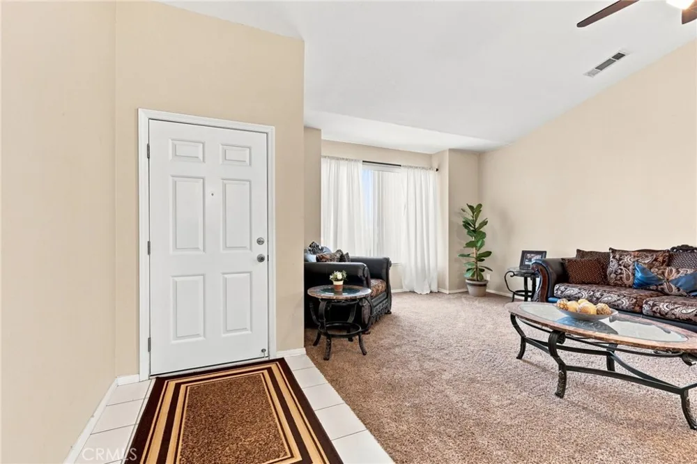 1601 Eaton Dinuba, CA 93618