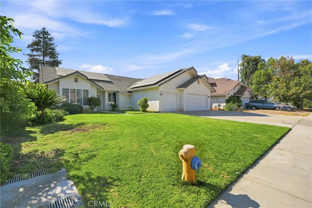 1601 Eaton Dinuba, CA 93618