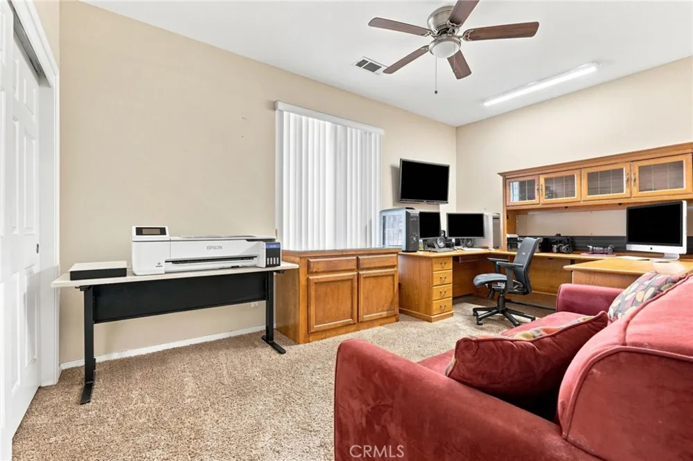 1601 Eaton Dinuba, CA 93618