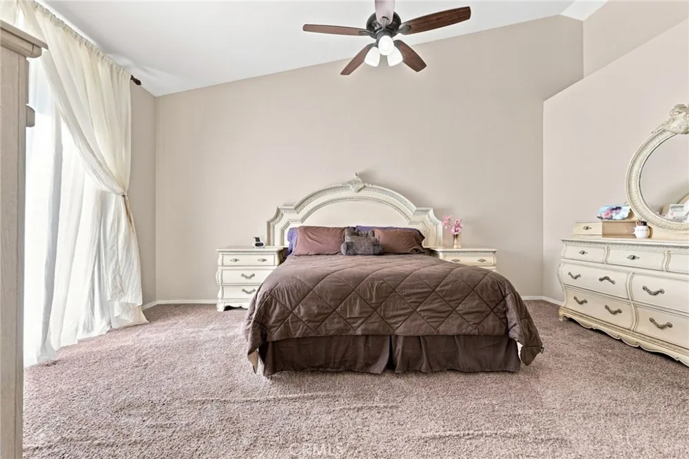 1601 Eaton Dinuba, CA 93618