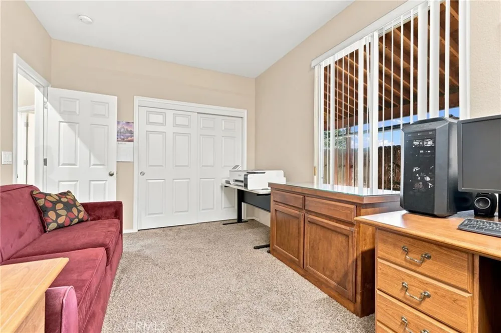 1601 Eaton Dinuba, CA 93618