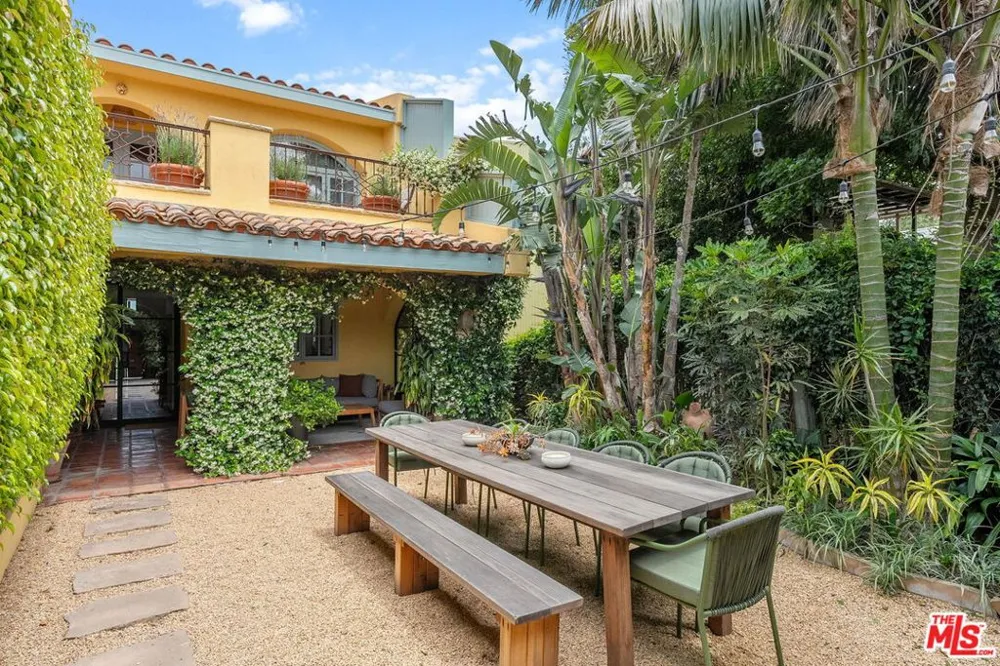 4370 Hillview Dr Malibu, CA 90265