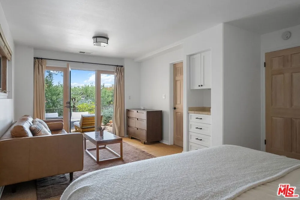 4370 Hillview Dr Malibu, CA 90265