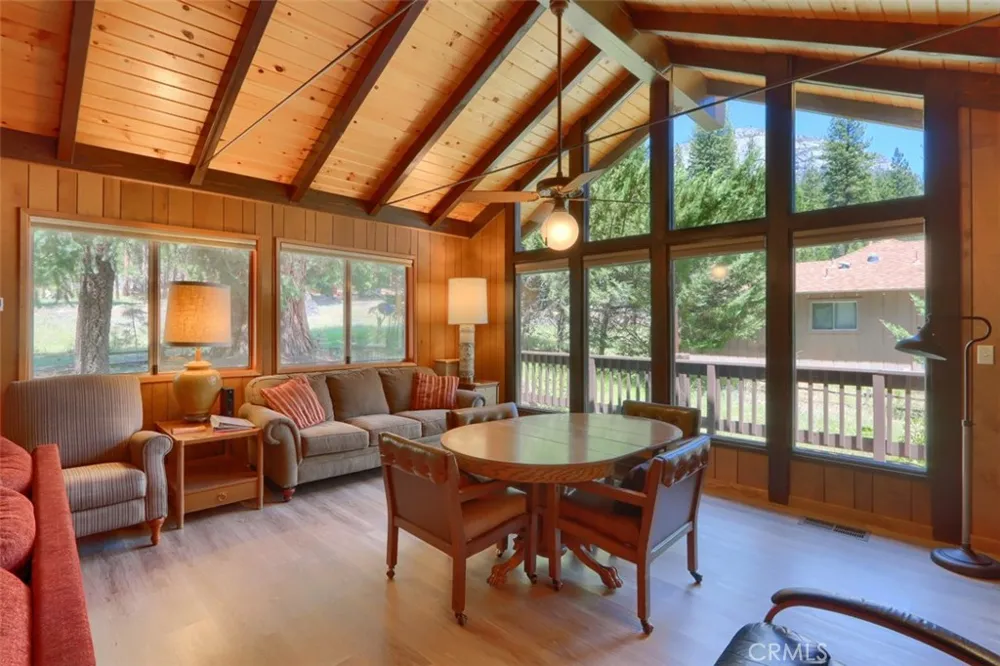 8067 Chilnualna Falls Road Wawona, CA 95389