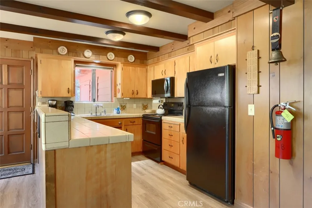 8067 Chilnualna Falls Road Wawona, CA 95389