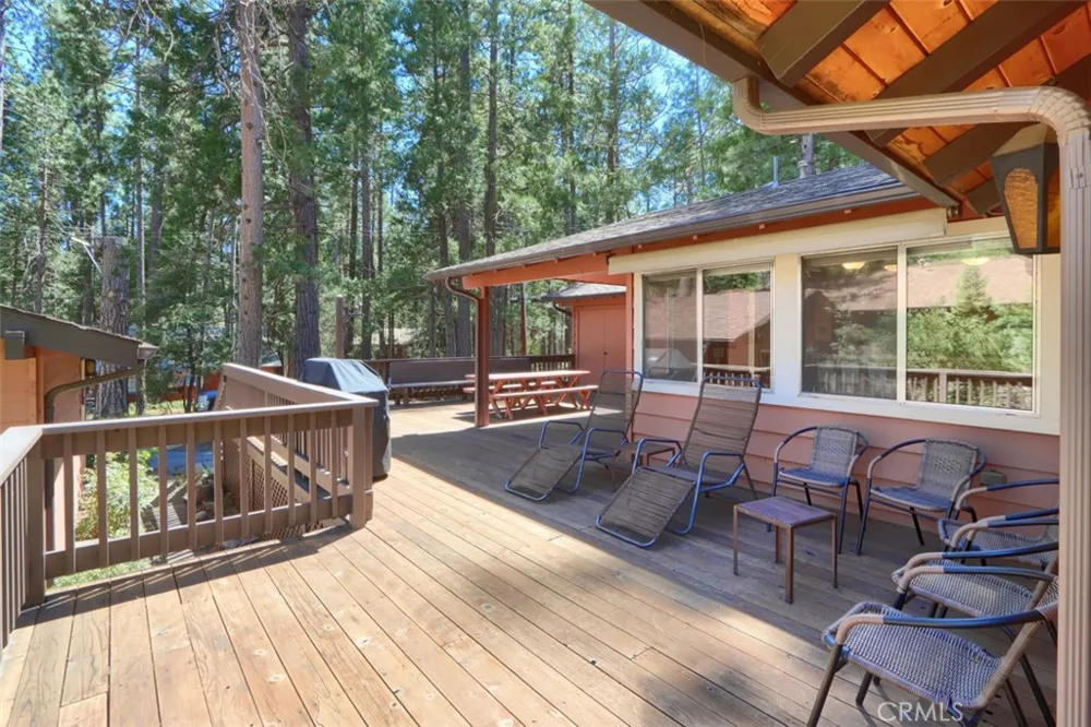8067 Chilnualna Falls Road Wawona, CA 95389