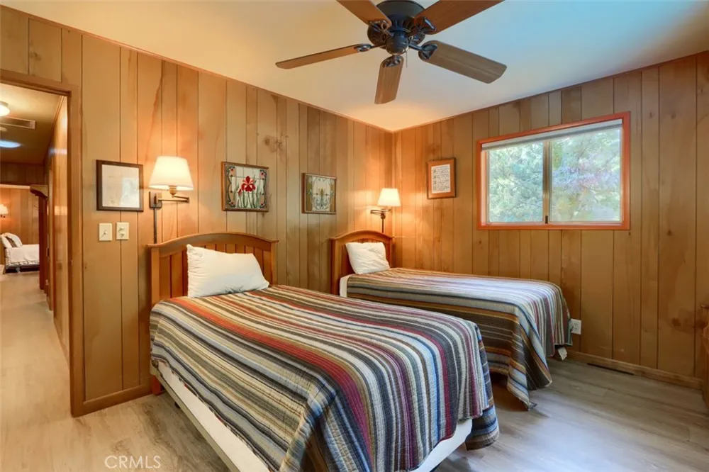 8067 Chilnualna Falls Road Wawona, CA 95389