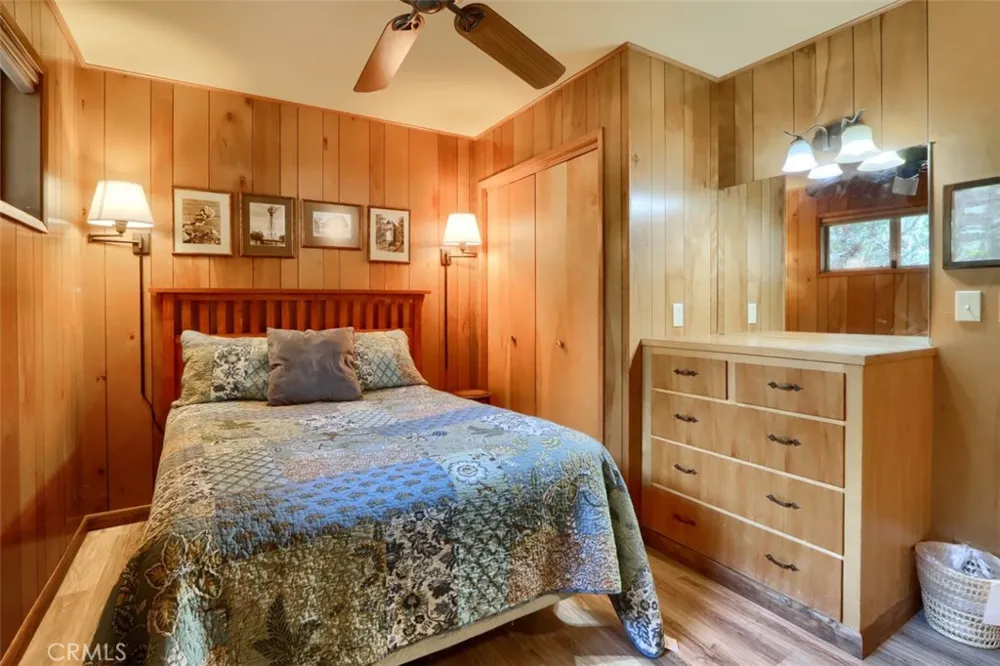 8067 Chilnualna Falls Road Wawona, CA 95389