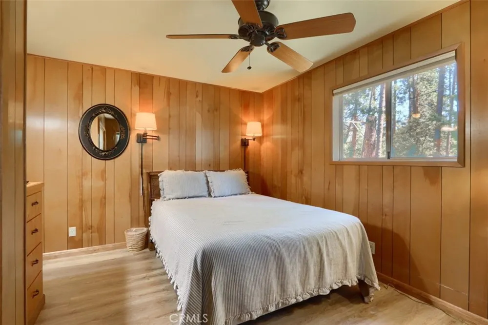 8067 Chilnualna Falls Road Wawona, CA 95389