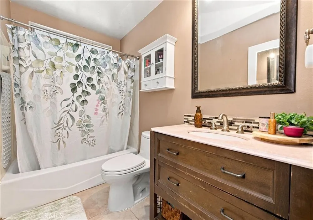 4375 Toyon Riverside, CA 92504