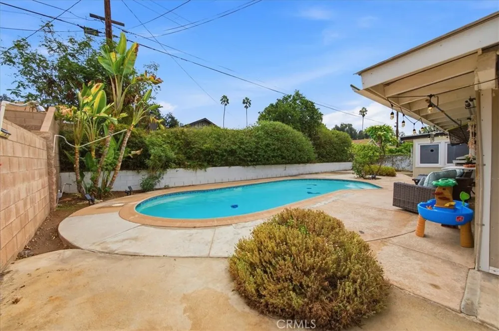 4375 Toyon Riverside, CA 92504
