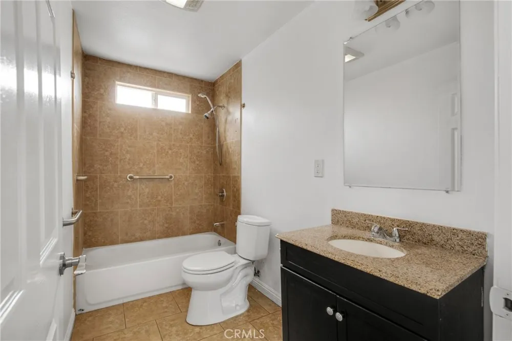 149 W Colden Avenue Los Angeles, CA 90003